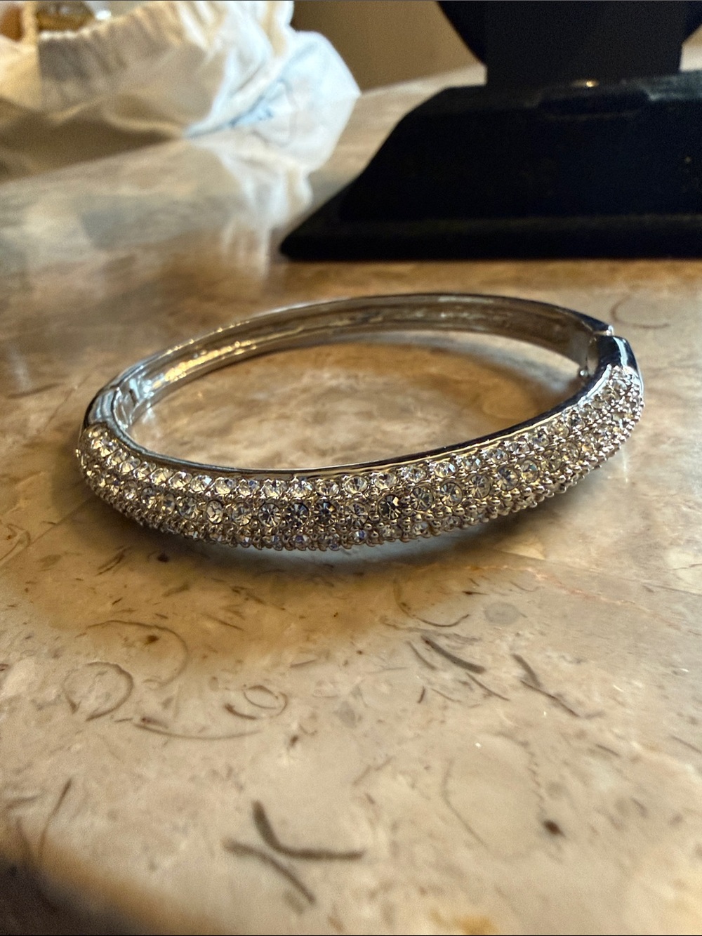 NWOT Lia Sophia glitterati three row crystal pave Silvertone cuff bangle